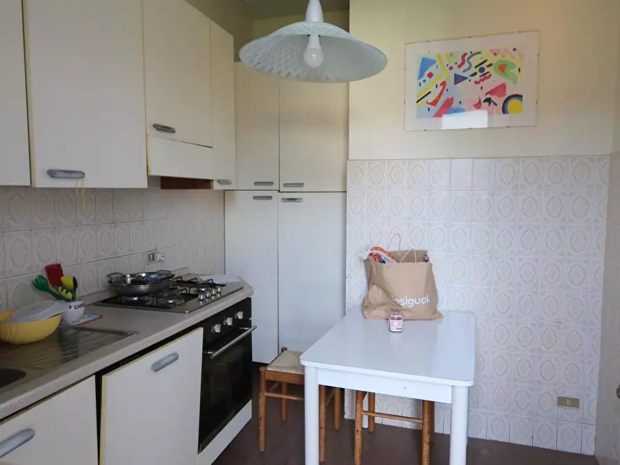 Immagine 8 di Appartamento in vendita  a Cascina