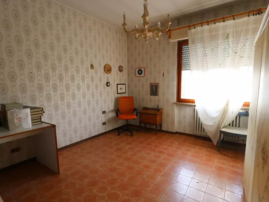 Immagine 11 di Appartamento in vendita  a Cascina