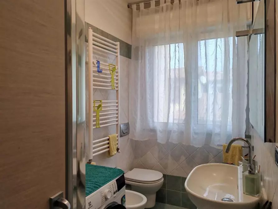 Immagine 12 di Appartamento in vendita  a Rosignano Marittimo