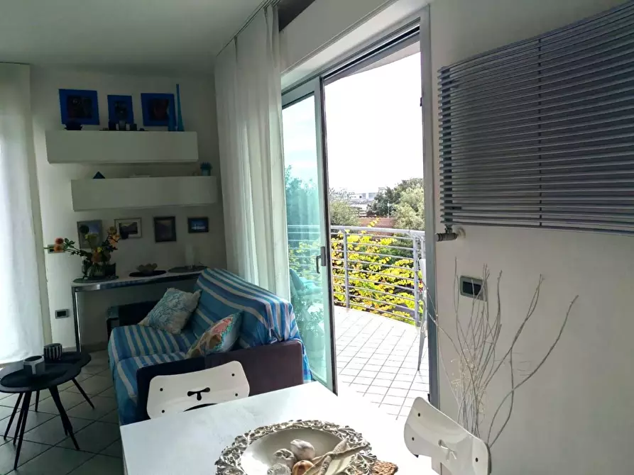 Immagine 4 di Appartamento in vendita  a Rosignano Marittimo