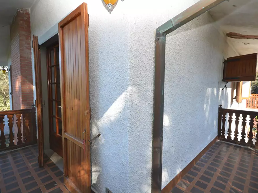 Immagine 24 di Casa quadrifamiliare in vendita  a Massa