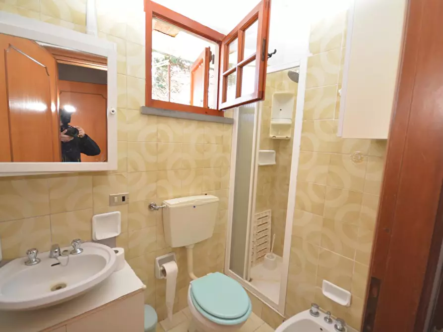 Immagine 26 di Casa quadrifamiliare in vendita  a Massa