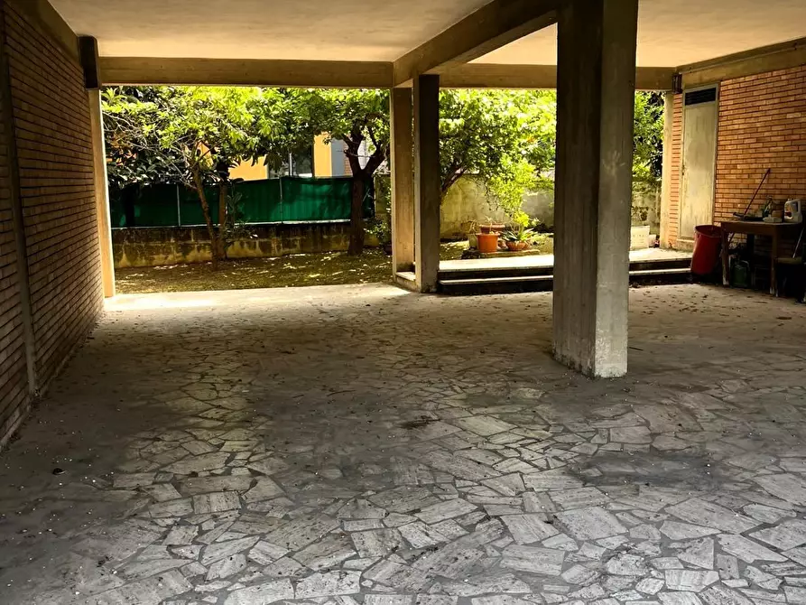 Immagine 15 di Villa in vendita  a Poggibonsi