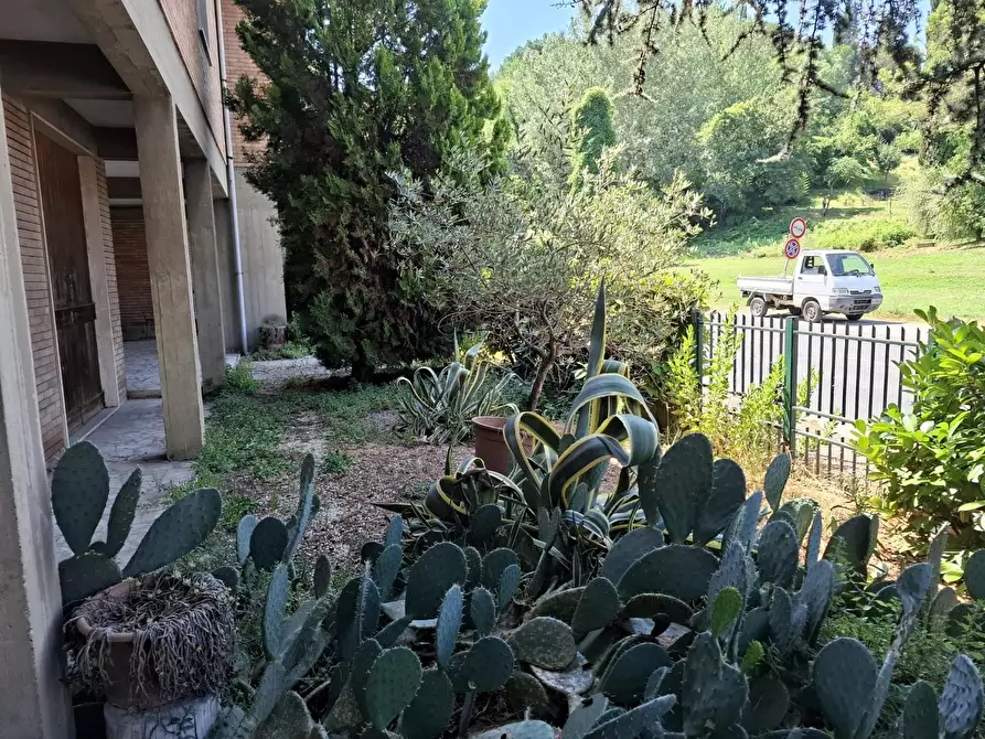 Immagine 17 di Villa in vendita  a Poggibonsi