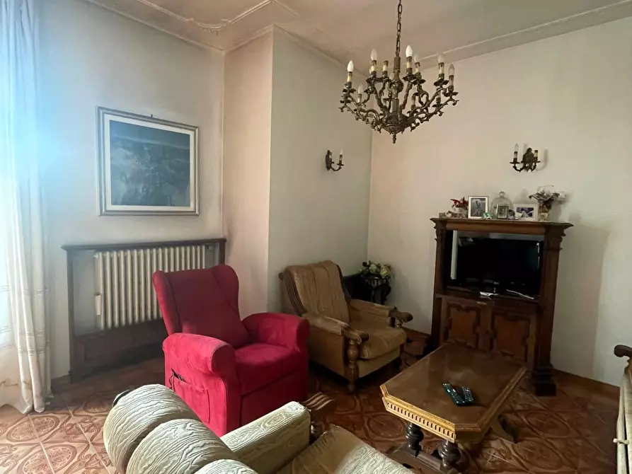 Immagine 14 di Villa in vendita  a Poggibonsi