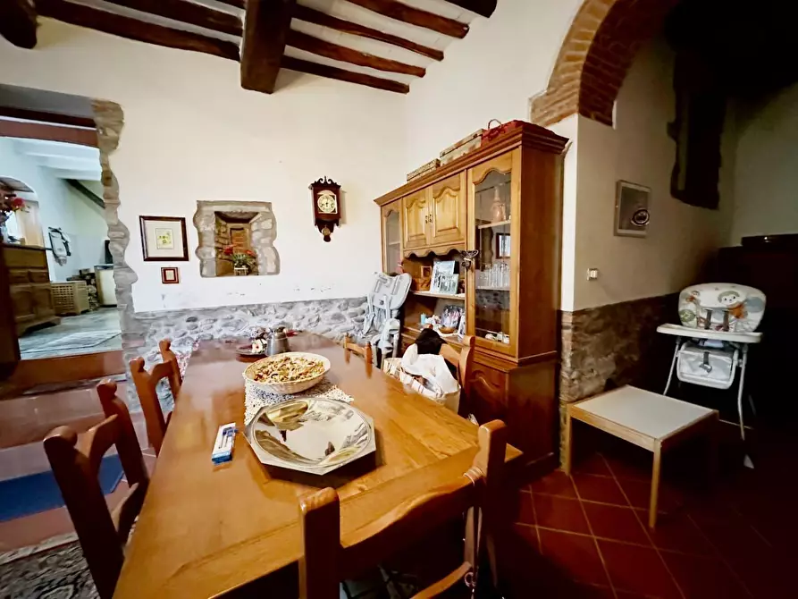 Immagine 5 di Rustico / casale in vendita  a Montecatini Terme
