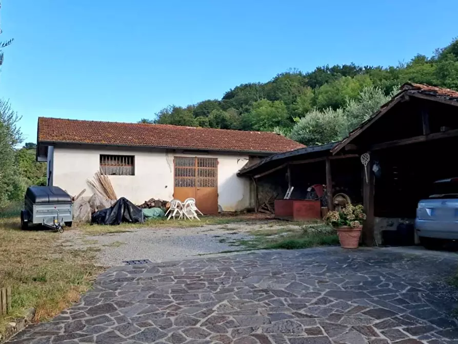 Immagine 22 di Rustico / casale in vendita  a Montecatini Terme