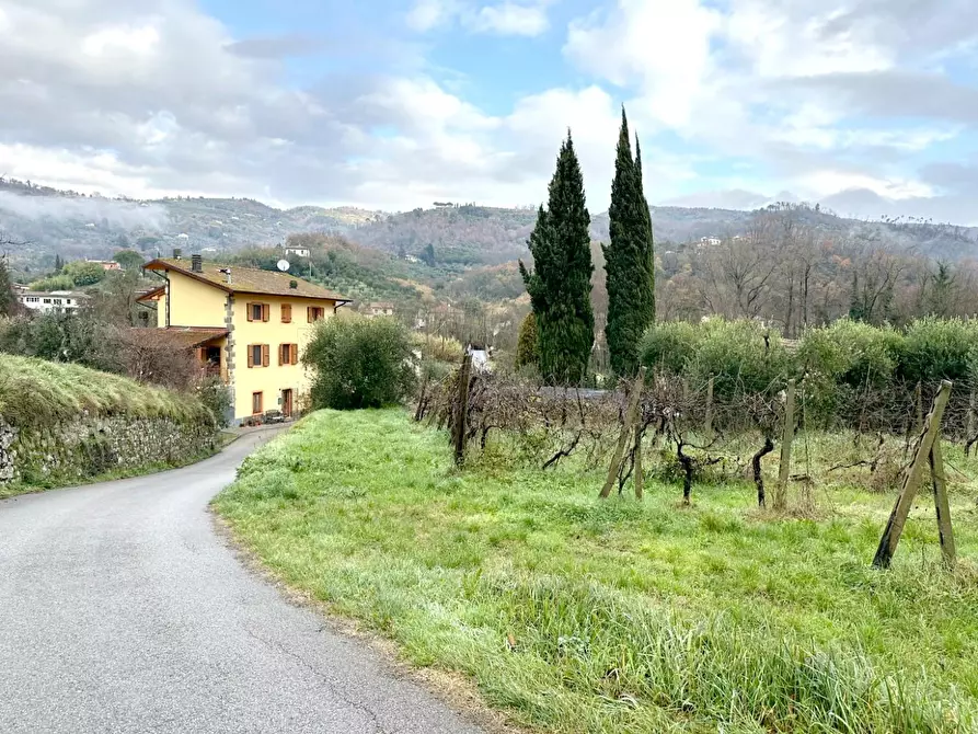 Immagine 1 di Rustico / casale in vendita  a Montecatini Terme