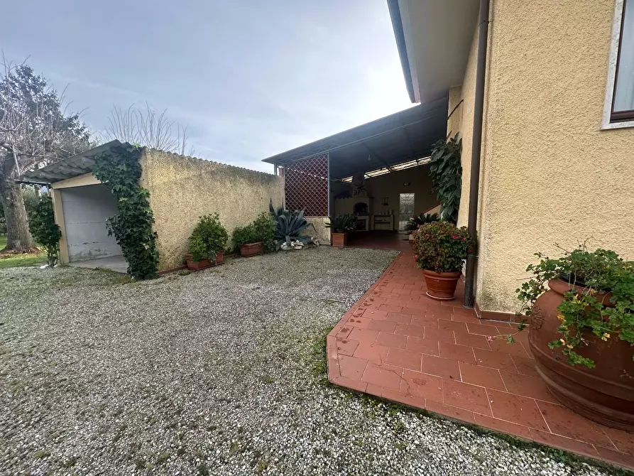 Immagine 58 di Casa bifamiliare in vendita  a Camaiore