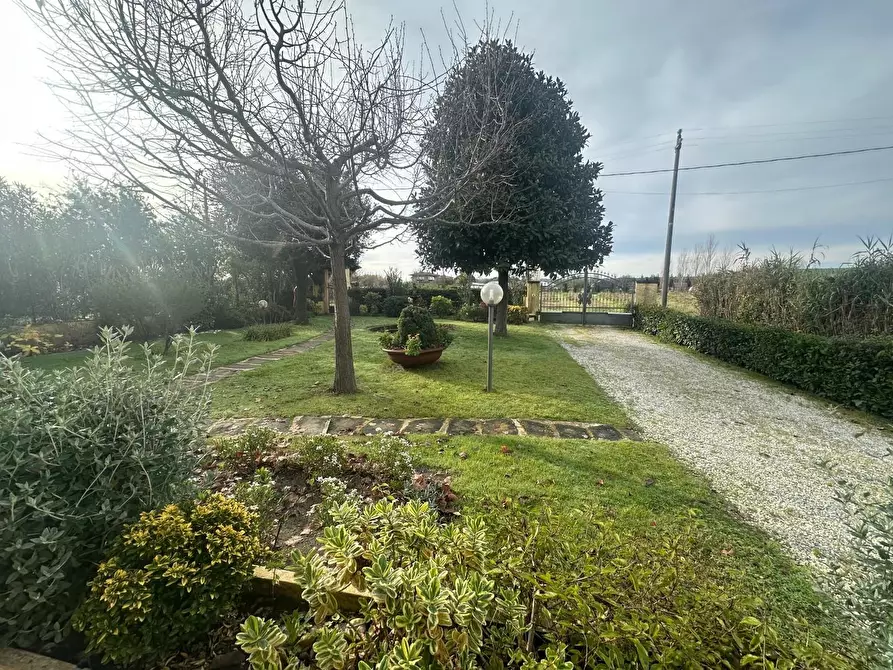 Immagine 33 di Casa bifamiliare in vendita  a Camaiore