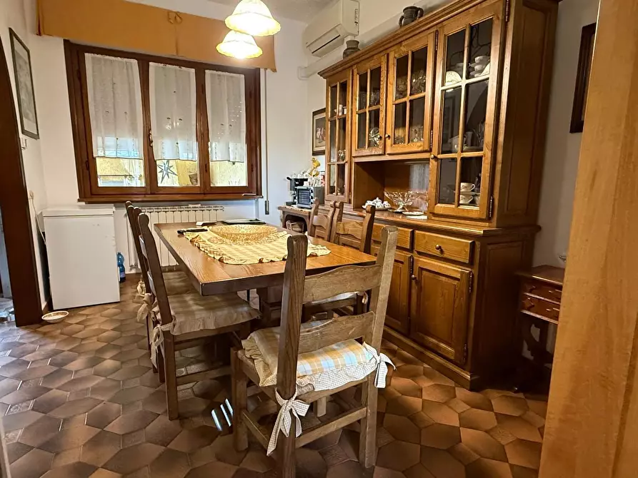 Immagine 16 di Casa bifamiliare in vendita  a Camaiore