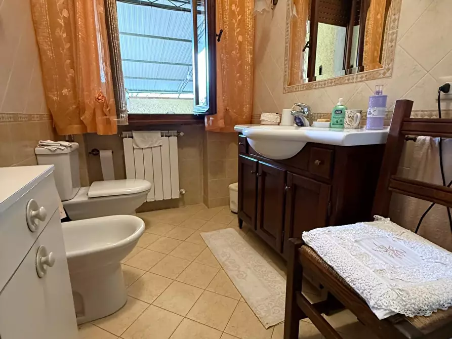 Immagine 26 di Casa bifamiliare in vendita  a Camaiore