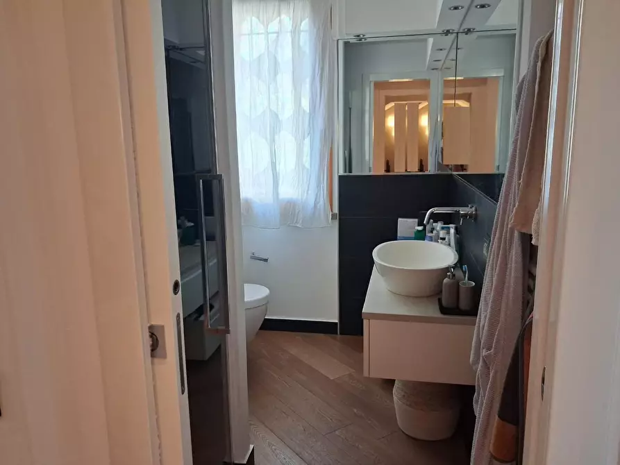 Immagine 6 di Appartamento in vendita  a Montelupo Fiorentino