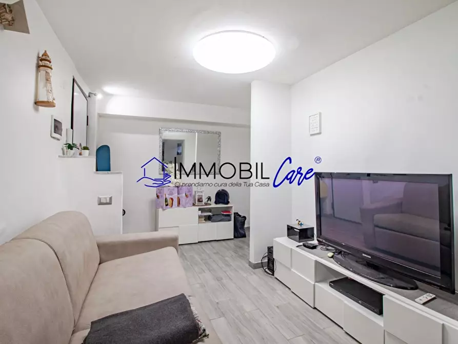 Immagine 7 di Appartamento in vendita  a Livorno