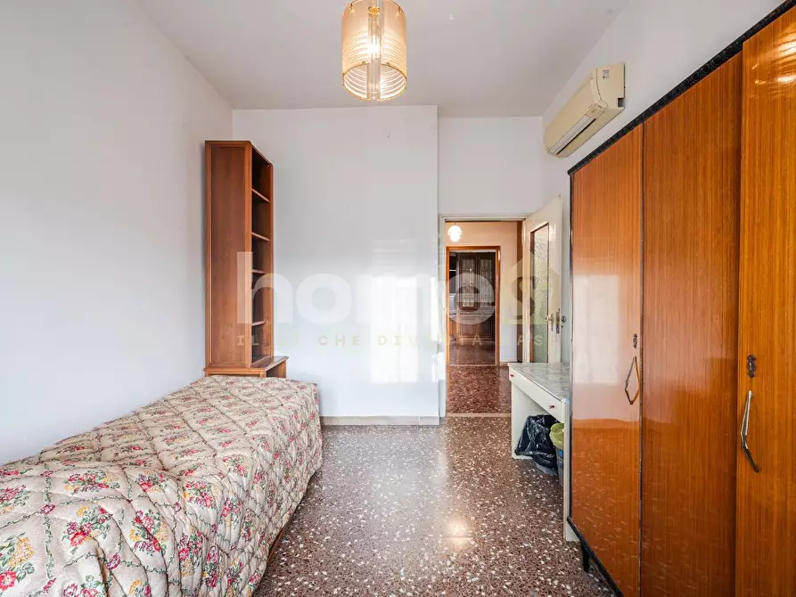 Immagine 17 di Appartamento in vendita  a Casalecchio Di Reno