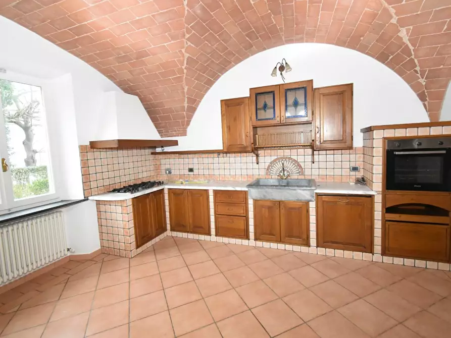 Immagine 14 di Appartamento in vendita  a San Giuliano Terme