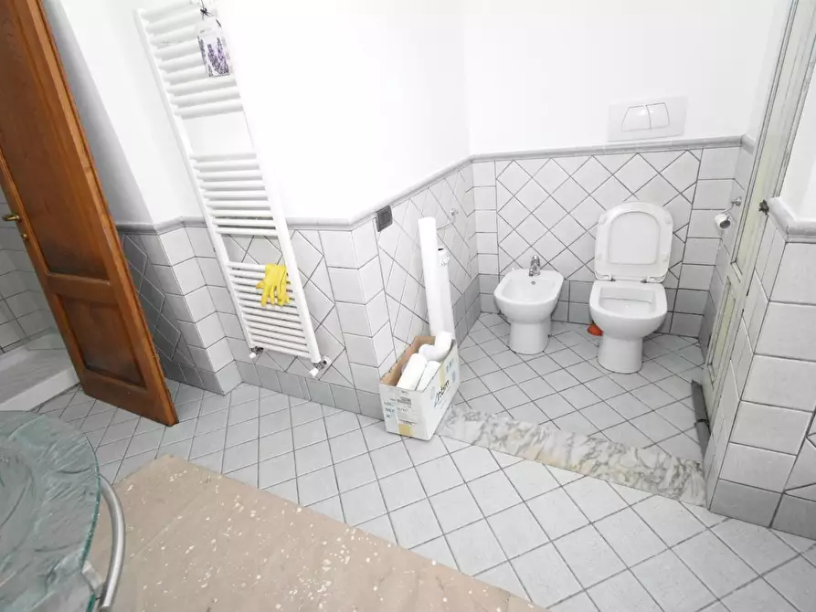 Immagine 24 di Appartamento in vendita  a San Giuliano Terme