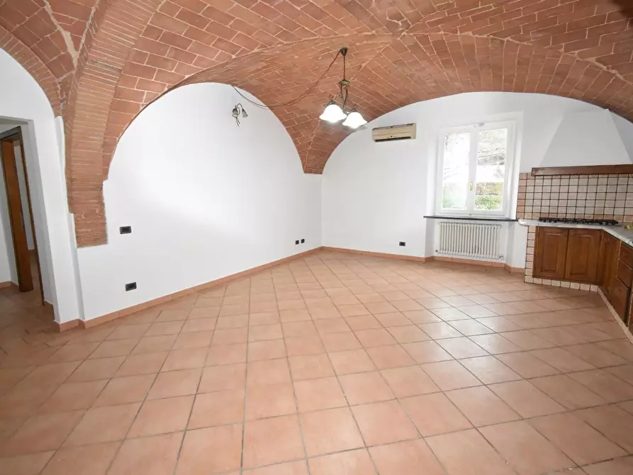 Immagine 13 di Appartamento in vendita  a San Giuliano Terme