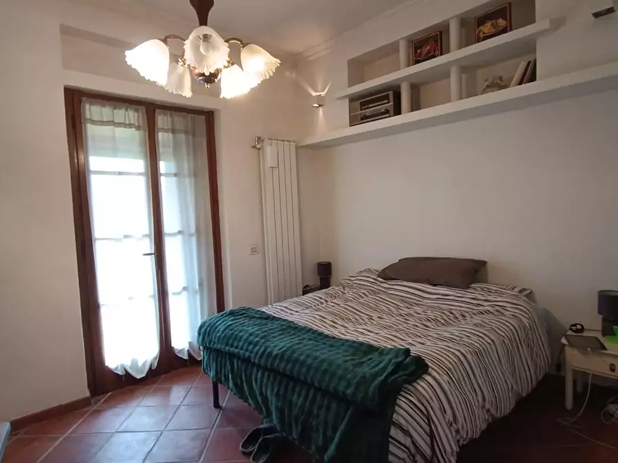 Immagine 22 di Villa in vendita  a Montignoso