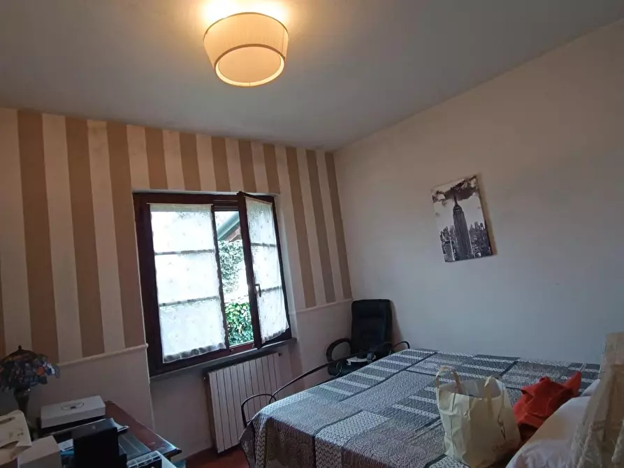 Immagine 18 di Villa in vendita  a Montignoso