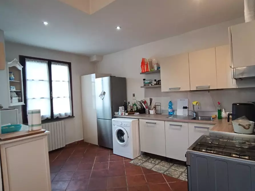 Immagine 17 di Villa in vendita  a Montignoso