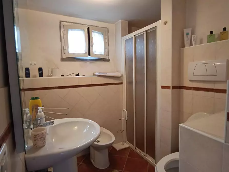 Immagine 30 di Villa in vendita  a Montignoso