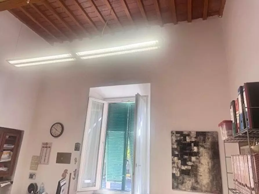 Immagine 7 di Appartamento in vendita  a Livorno