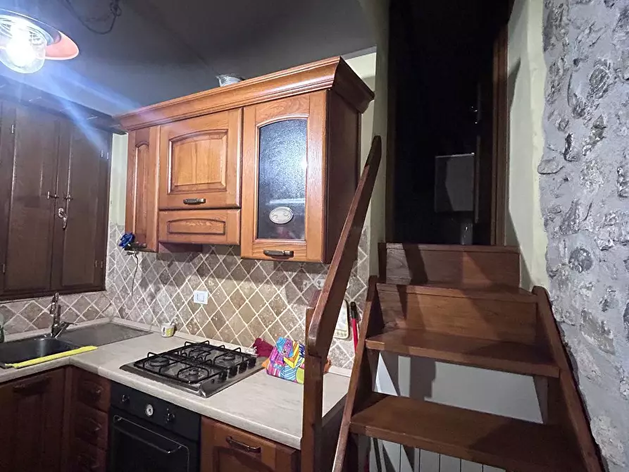 Immagine 5 di Casa semindipendente in affitto  a Aulla