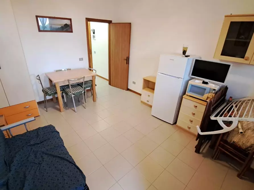 Immagine 6 di Appartamento in vendita  a Rosignano Marittimo