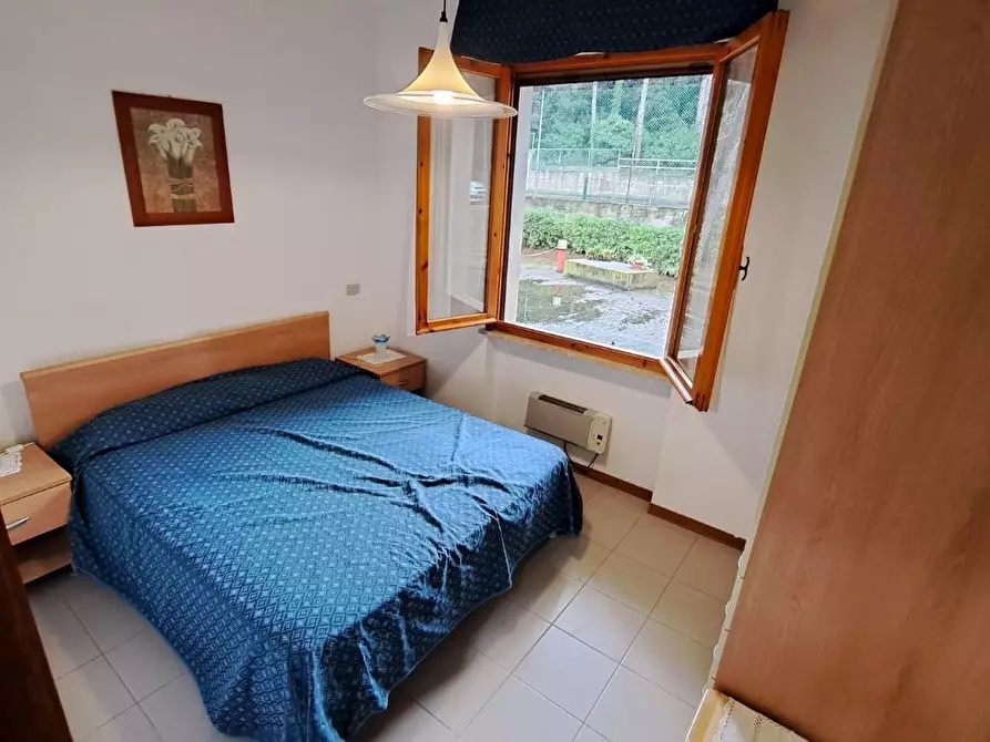 Immagine 12 di Appartamento in vendita  a Rosignano Marittimo