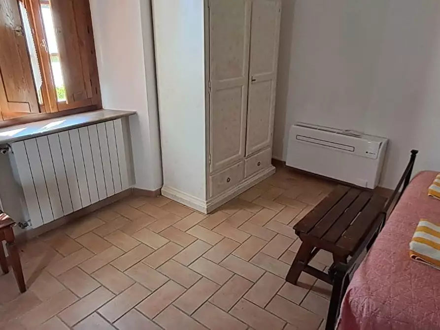 Immagine 39 di Casa colonica in vendita  a Volterra