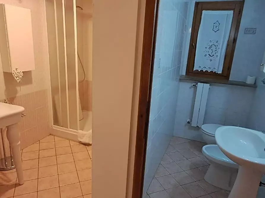 Immagine 13 di Casa colonica in vendita  a Volterra