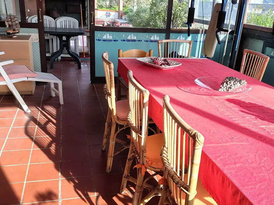 Immagine 4 di Mansarda in vendita  a Carrara