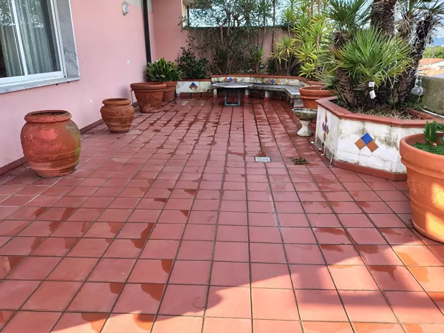 Immagine 14 di Mansarda in vendita  a Carrara