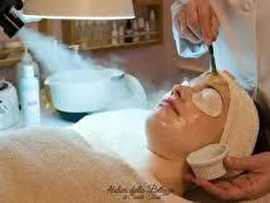 Immagine 9 di Attività commerciale in vendita  a Rivarolo Canavese