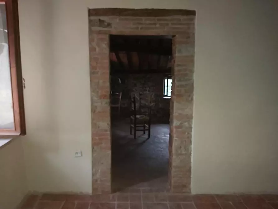 Immagine 27 di Porzione di casa in vendita  a Vicopisano