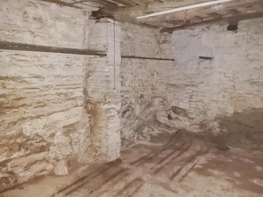 Immagine 34 di Porzione di casa in vendita  a Vicopisano