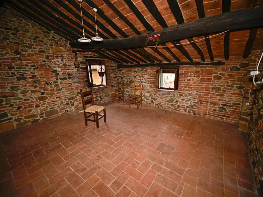 Immagine 59 di Porzione di casa in vendita  a Vicopisano
