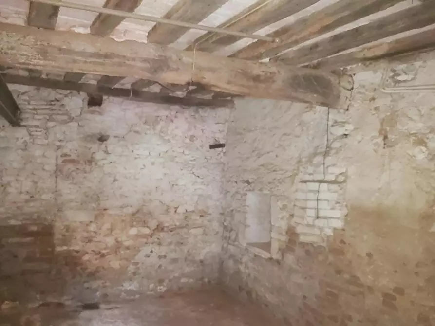 Immagine 33 di Porzione di casa in vendita  a Vicopisano