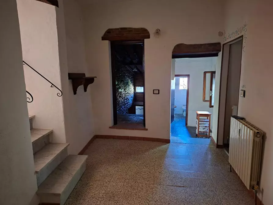 Immagine 50 di Porzione di casa in vendita  a Vicopisano