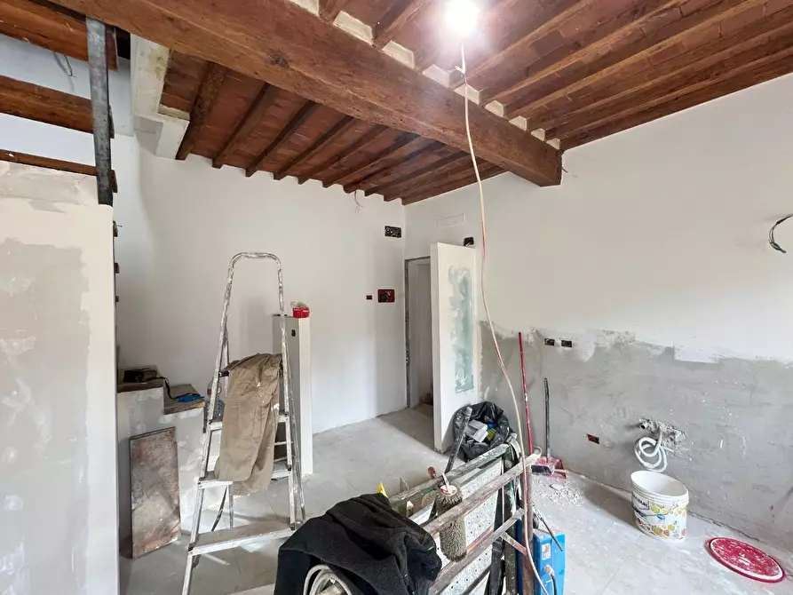 Immagine 13 di Appartamento in vendita  a Calcinaia