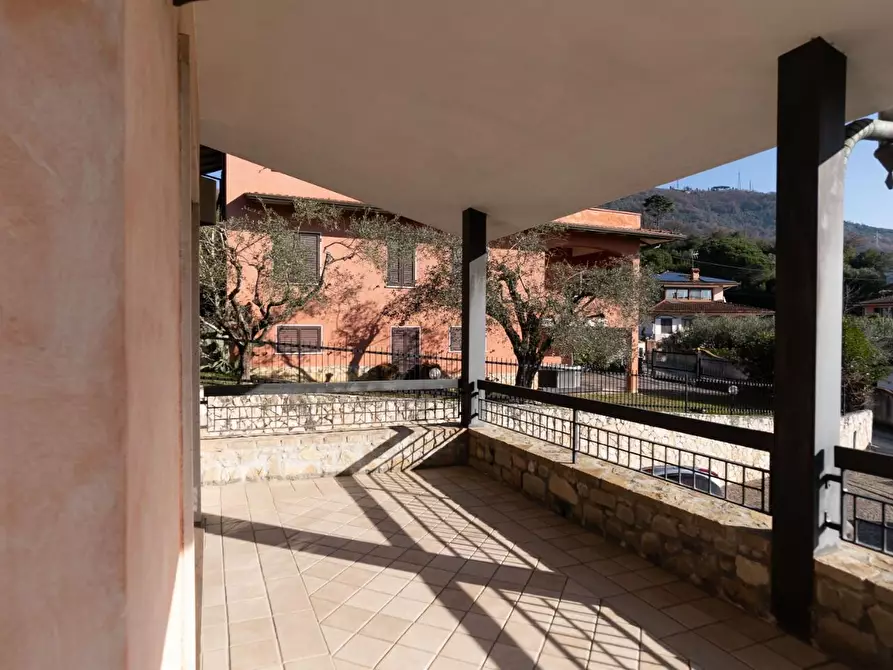 Immagine 36 di Casa indipendente in vendita  a Carrara