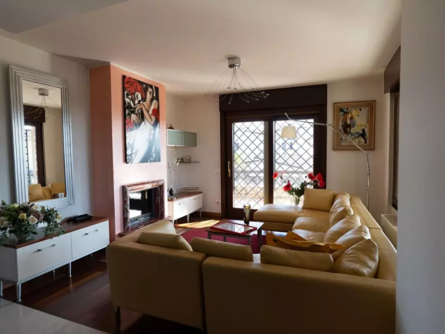 Immagine 88 di Casa indipendente in vendita  a Carrara