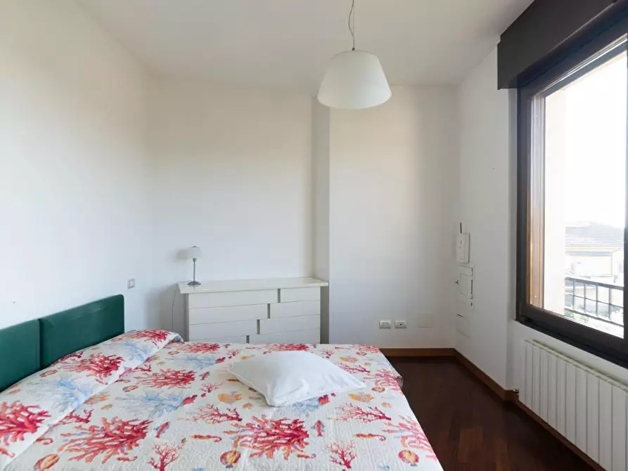 Immagine 50 di Casa indipendente in vendita  a Carrara