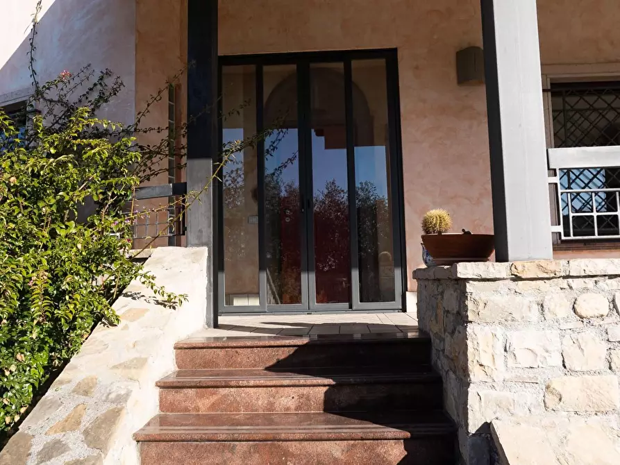 Immagine 28 di Casa indipendente in vendita  a Carrara