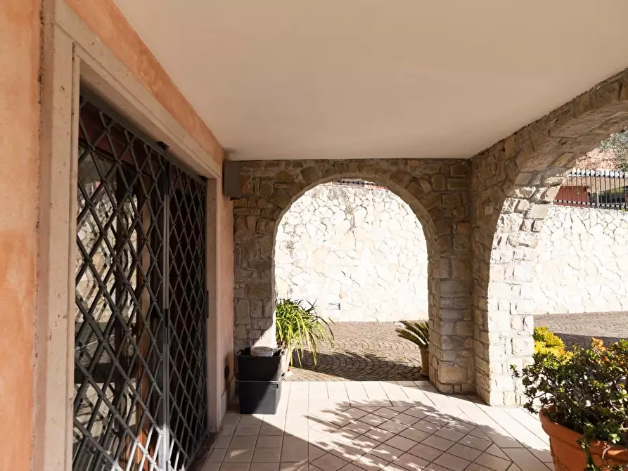 Immagine 5 di Casa indipendente in vendita  a Carrara