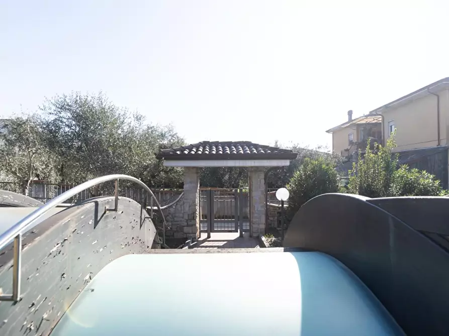 Immagine 17 di Casa indipendente in vendita  a Carrara