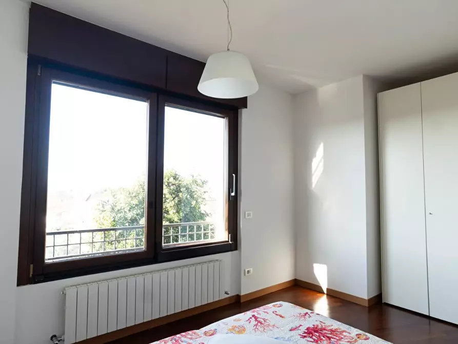 Immagine 53 di Casa indipendente in vendita  a Carrara