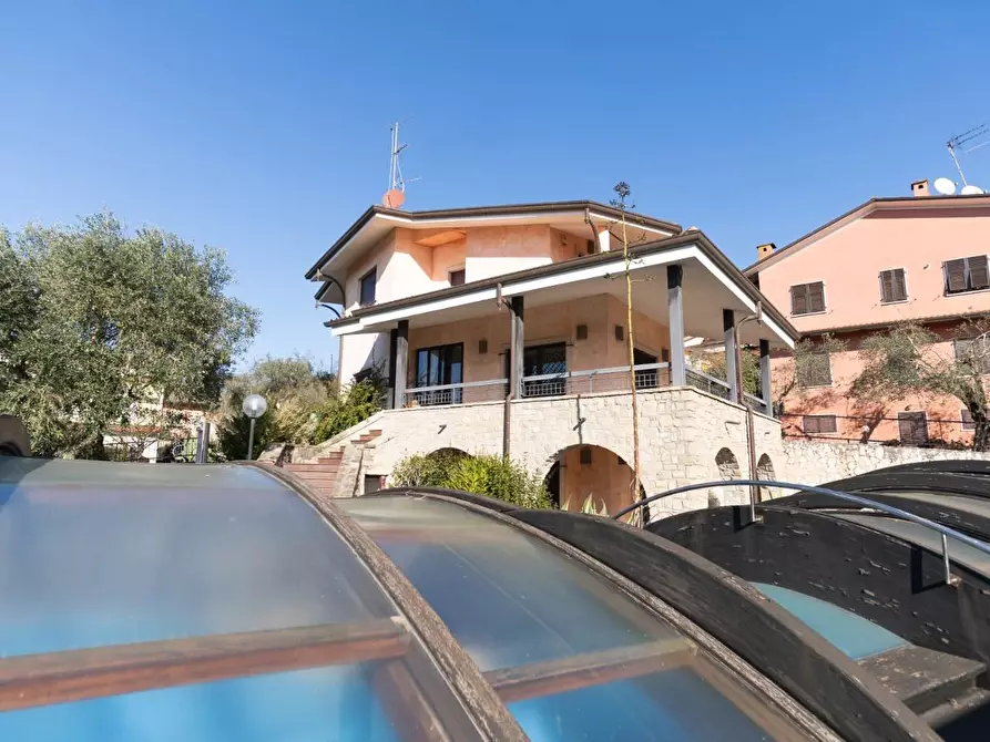 Immagine 19 di Casa indipendente in vendita  a Carrara