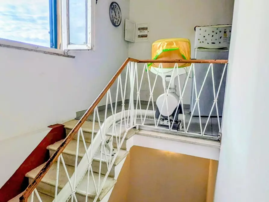 Immagine 7 di Appartamento in vendita  a Rosignano Marittimo